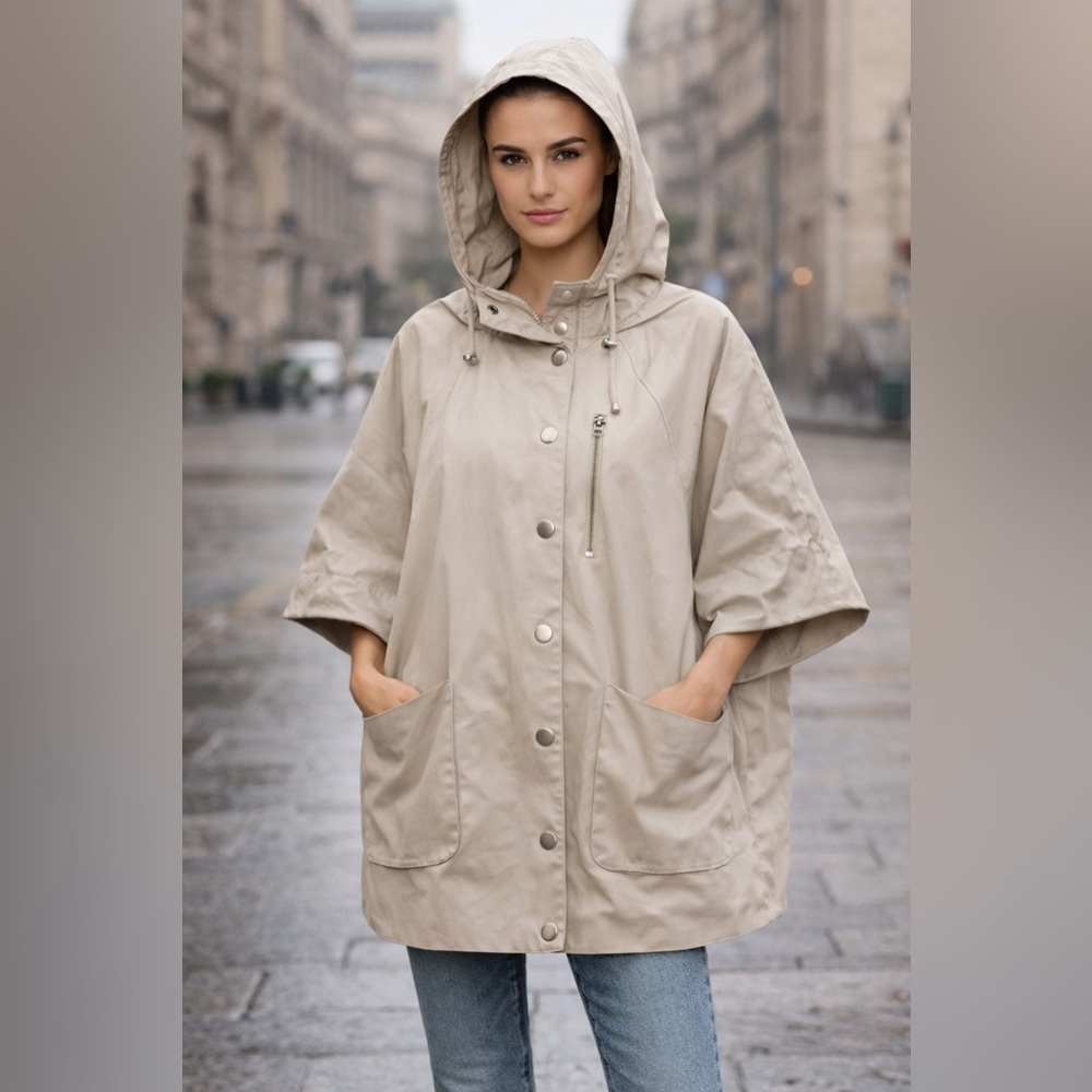 Trina Turk Beige Hooded Poncho Jacket XS/S